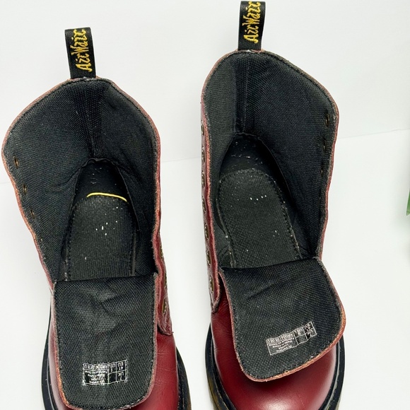 Dr. Martens Women’s Luana Leather Boots Cherry Red Smooth Sz 9 - Picture 7 of 16